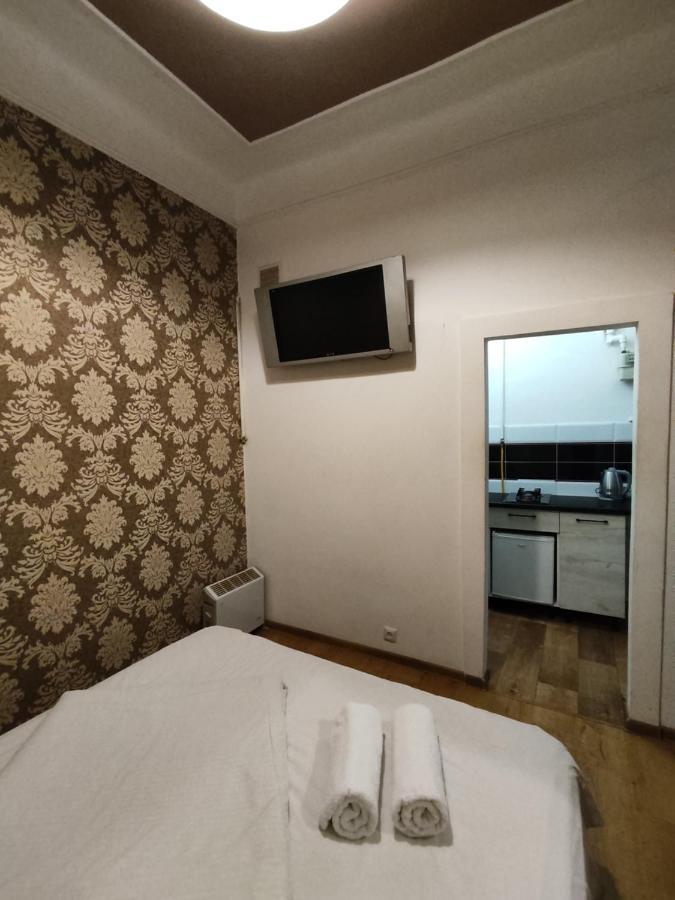 Ruska Apartments Lviv Ngoại thất bức ảnh